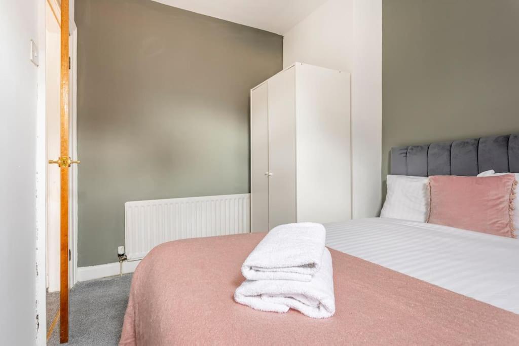 Central Belfast Town House Esterno foto