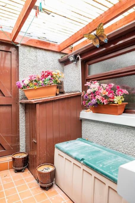 Central Belfast Town House Esterno foto